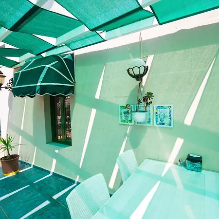 Bleu Nuit + Bodrum