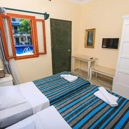 Bleu Nuit + * بودروم