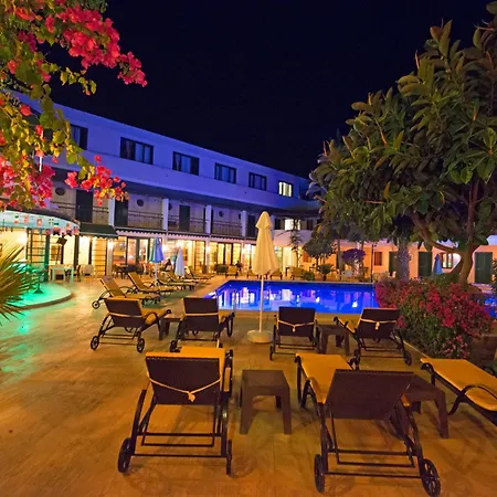 Bleu Nuit + Hotel Bodrum