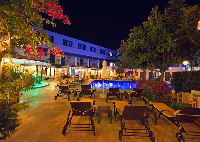 Bleu Nuit + Hotel Bodrum