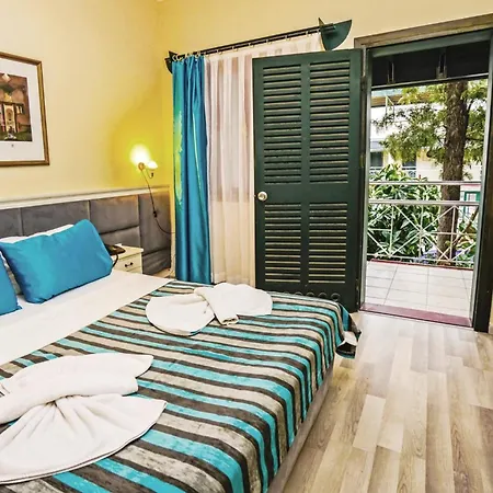 Bleu Nuit + Otel Bodrum