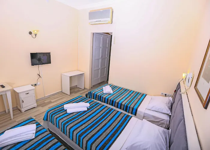 Bleu Nuit + Ξενοδοχείο *